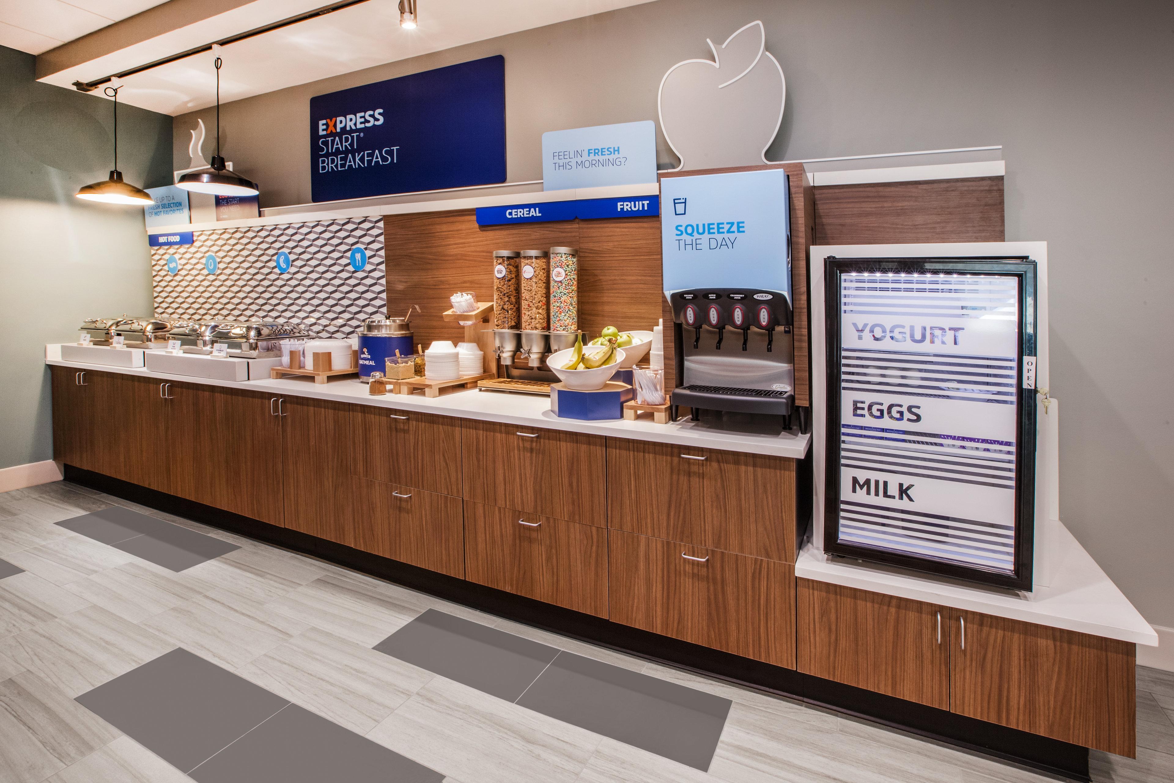 Holiday Inn Express & Suites - Elizabethtown North By Ihg Dış mekan fotoğraf