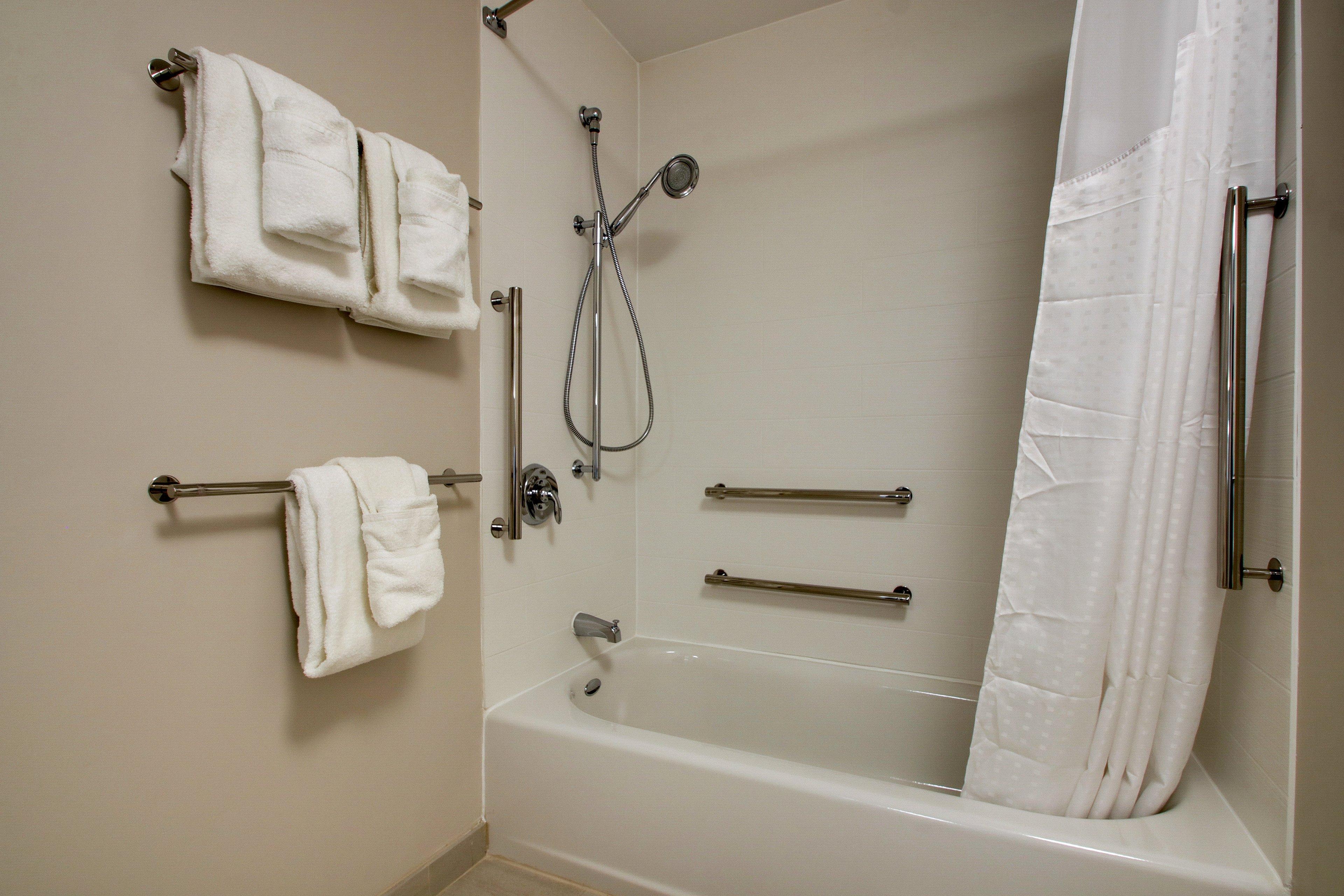 Holiday Inn Express & Suites - Elizabethtown North By Ihg Dış mekan fotoğraf
