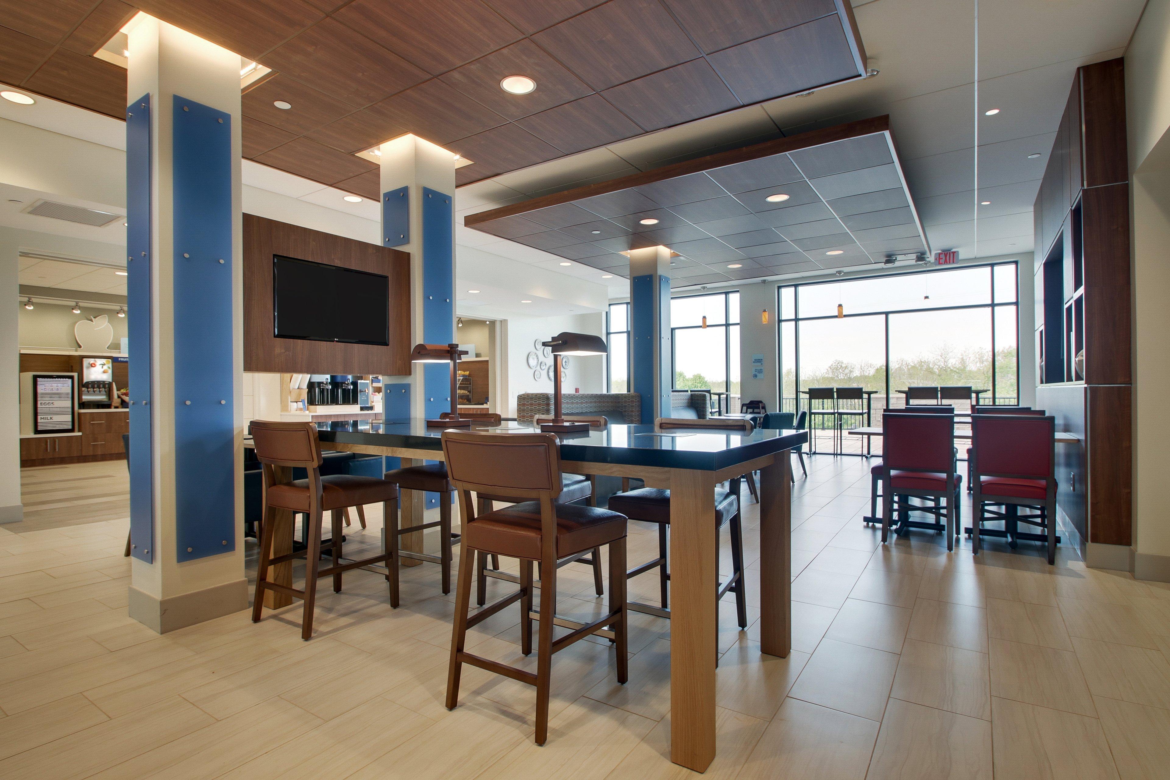 Holiday Inn Express & Suites - Elizabethtown North By Ihg Dış mekan fotoğraf