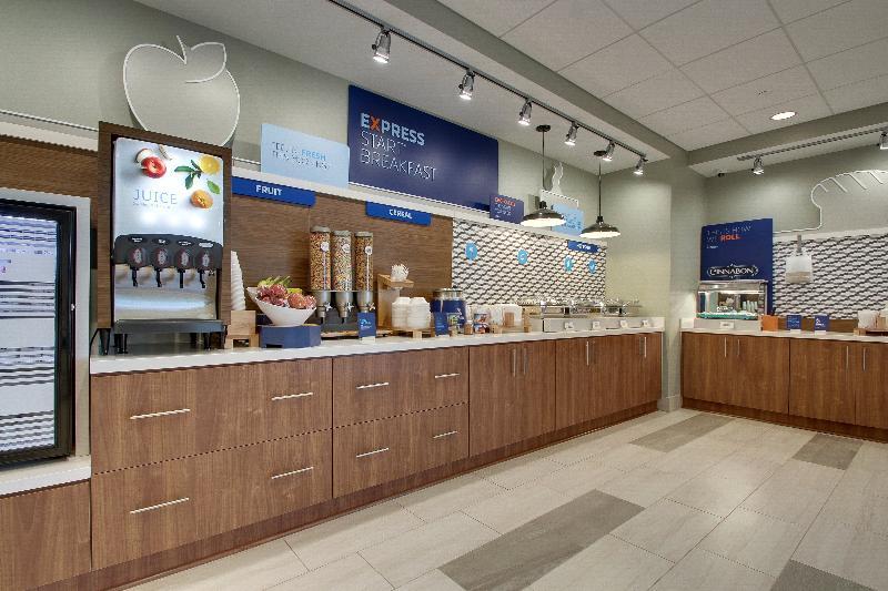 Holiday Inn Express & Suites - Elizabethtown North By Ihg Dış mekan fotoğraf